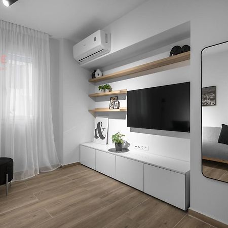 Harmony Suite, Nilie Hospitality Mgmt Thessaloniki Buitenkant foto
