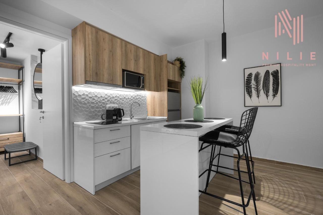 Harmony Suite, Nilie Hospitality Mgmt Thessaloniki Buitenkant foto